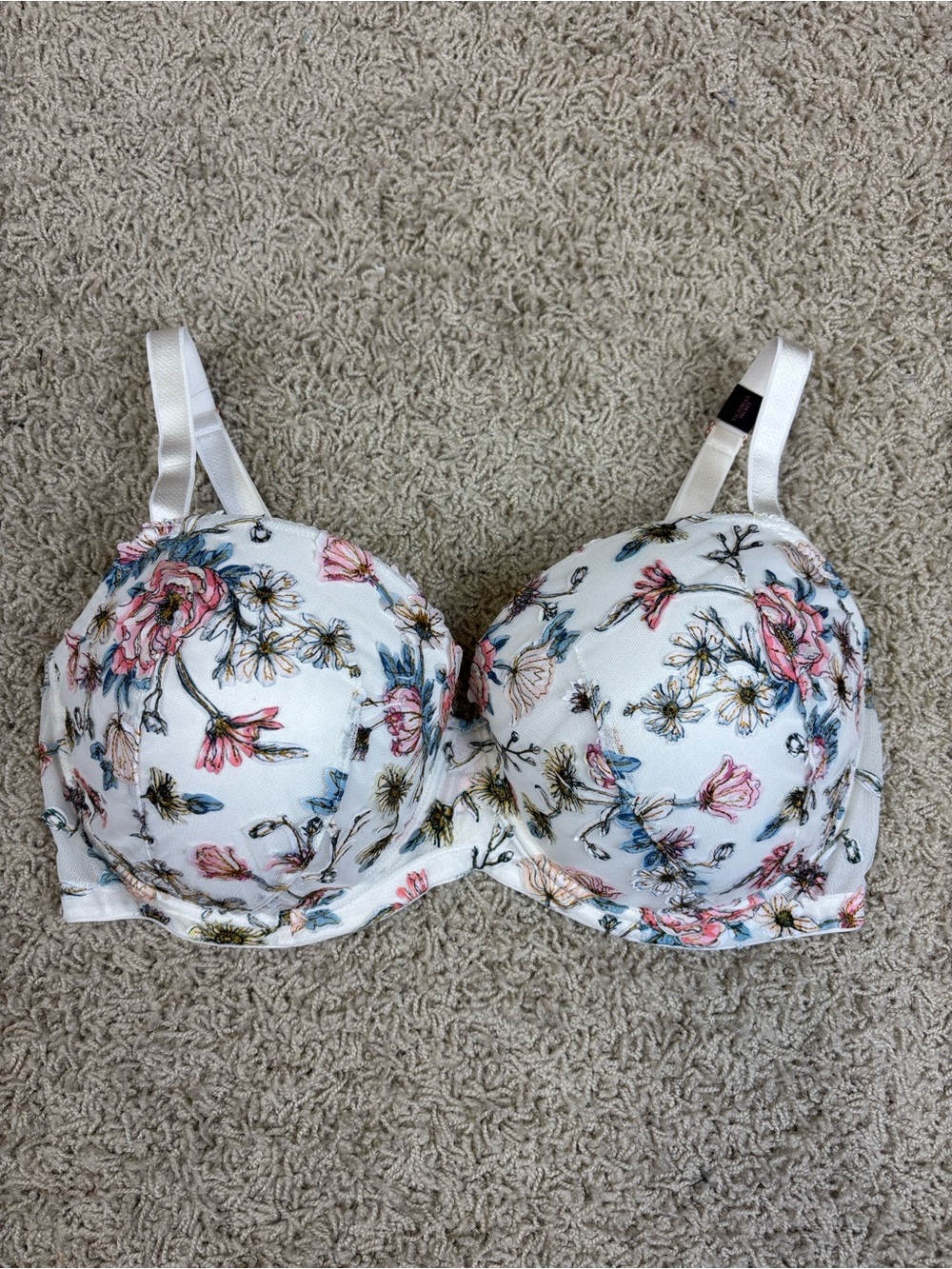 NWT Victoria’s Secret dream angels lined Demi floral bra sz 38DDD